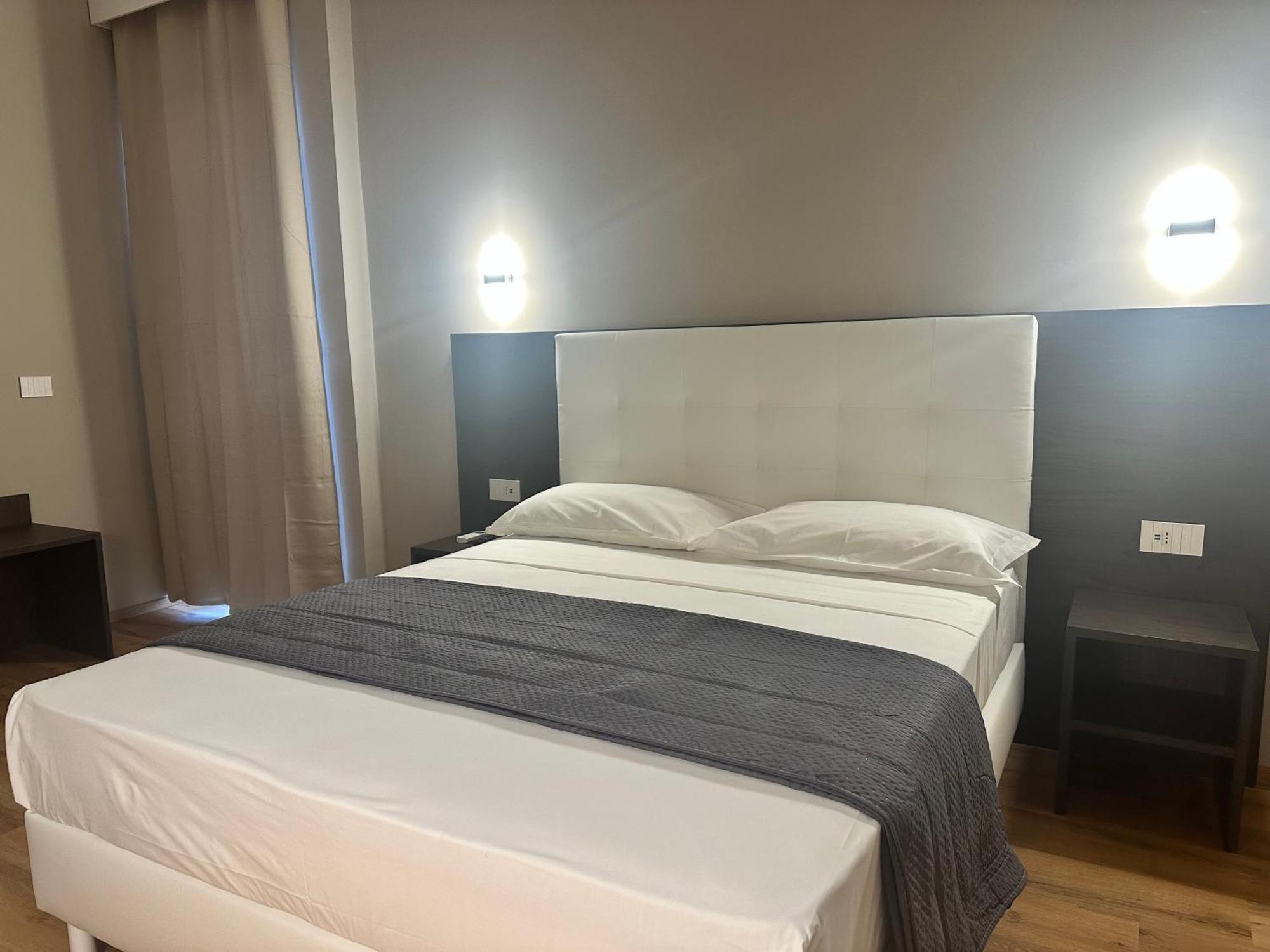 Sunset Guest House Reggio Calabria Exterior foto